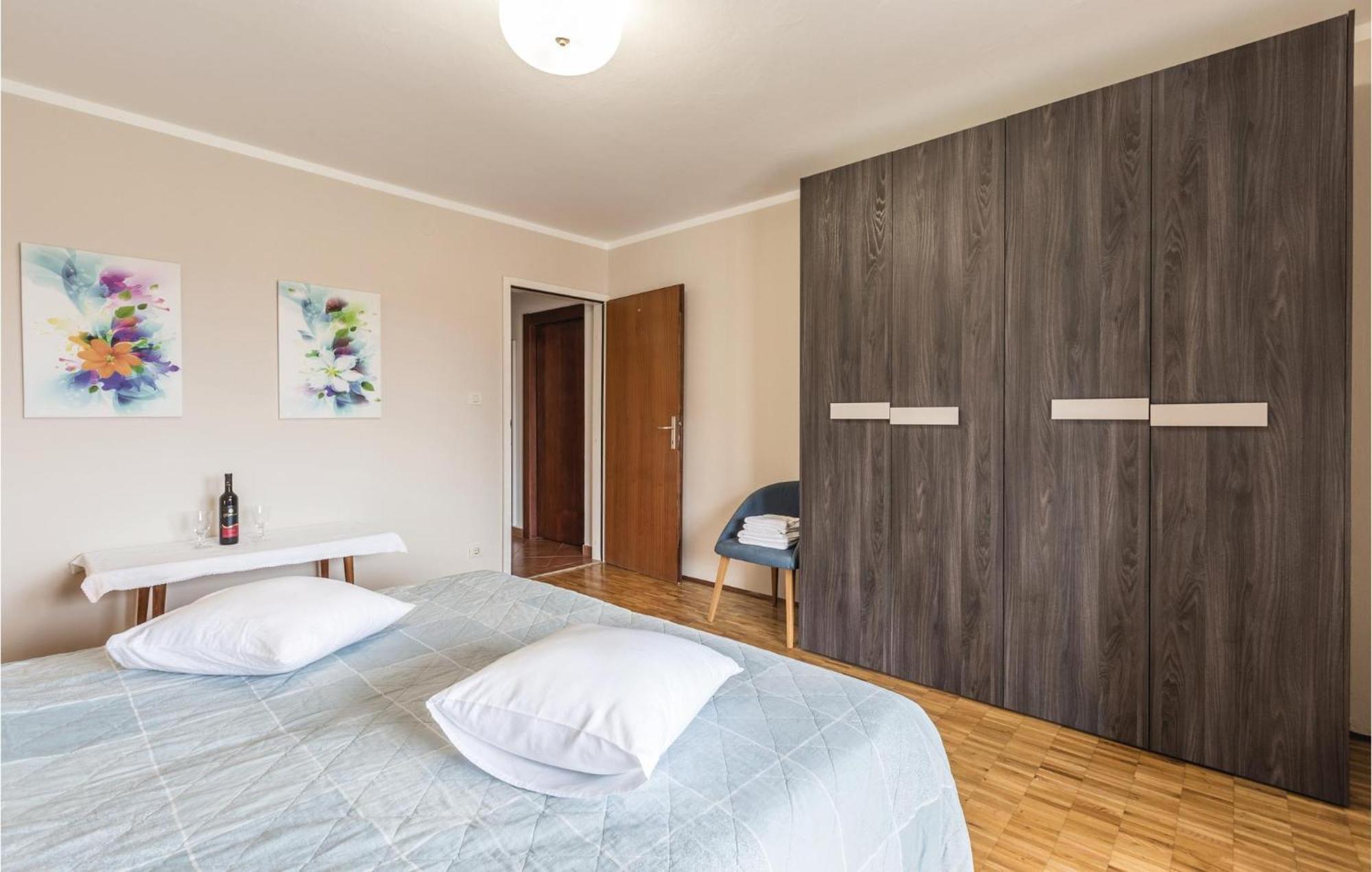 Gorgeous Apartment In Porec With Kitchen Zewnętrze zdjęcie